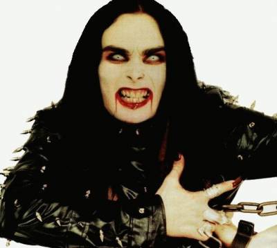 Le maitre des t�n�bres........dani filth.......trop magnifique sur cette image