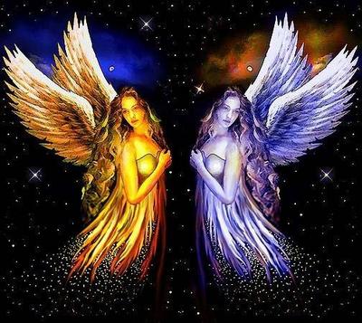 deux beaux anges...................elle est magnifique cette image.