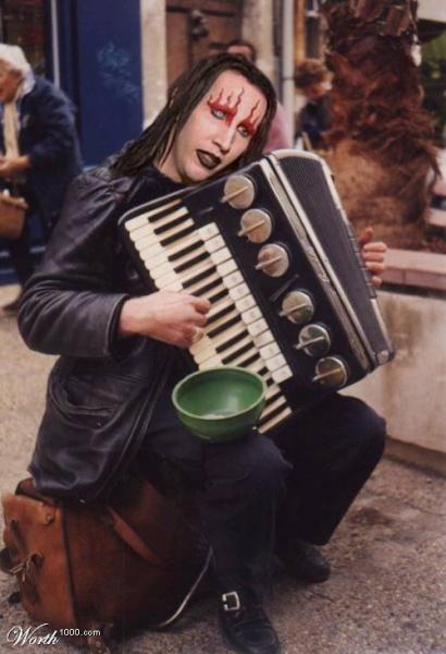 Image rare de Manson....