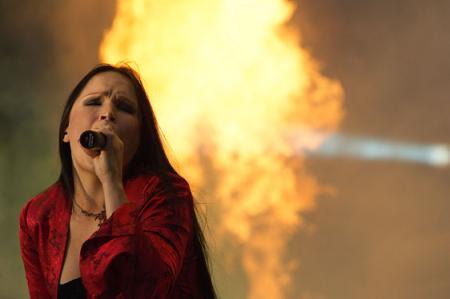 Consert enflammer lol.....Nightwish
