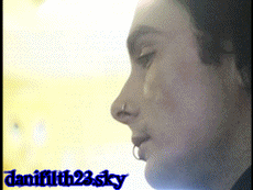 tro beau ce gif de Dani filth.....