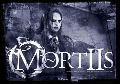 Mortiis............une pens�e pr toi laura.....je t'ador