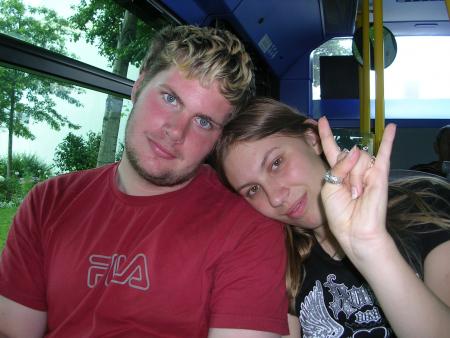 Putain l'AMOUR c'est trop beau......mais ossi viv le METAL...GTM mon Coeur...