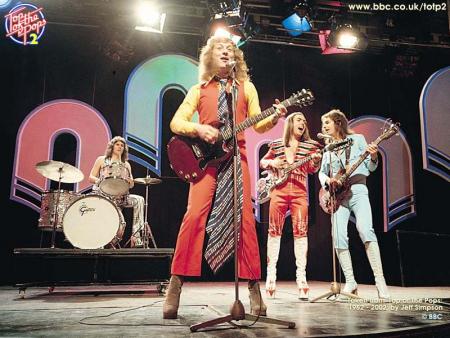 Le groupe Slade ( ann�e 1980 environ sur l'image)....