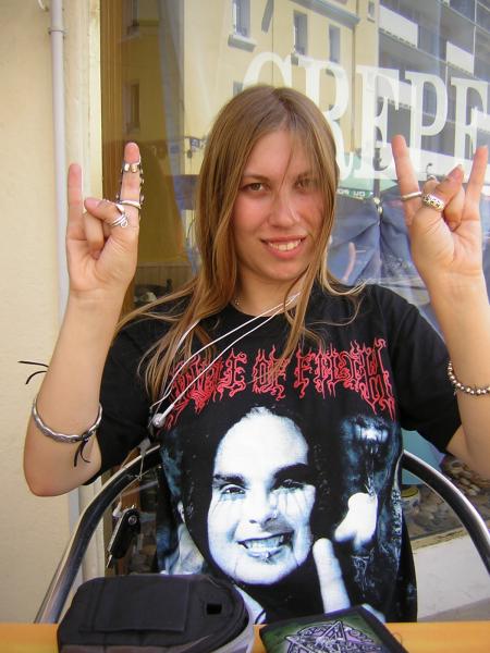 moi en bretagne......(admir� le tee shirt.....)