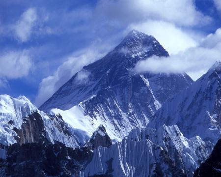 L'Everest (8848m d'altitude).......le toit du monde