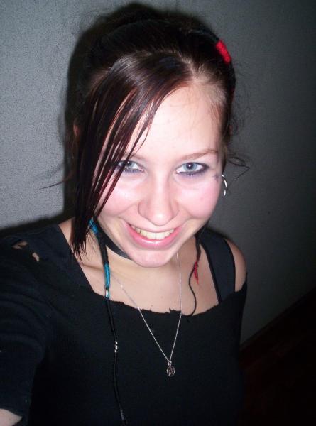 T'es trop belle ma Laura que j'ador......grosssss bizouxxxx