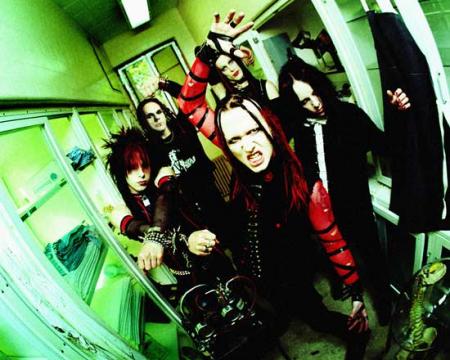 Murderdolls en force....