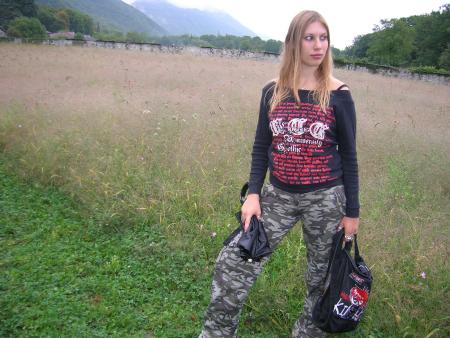 Oula l� sa ne va plus lol...